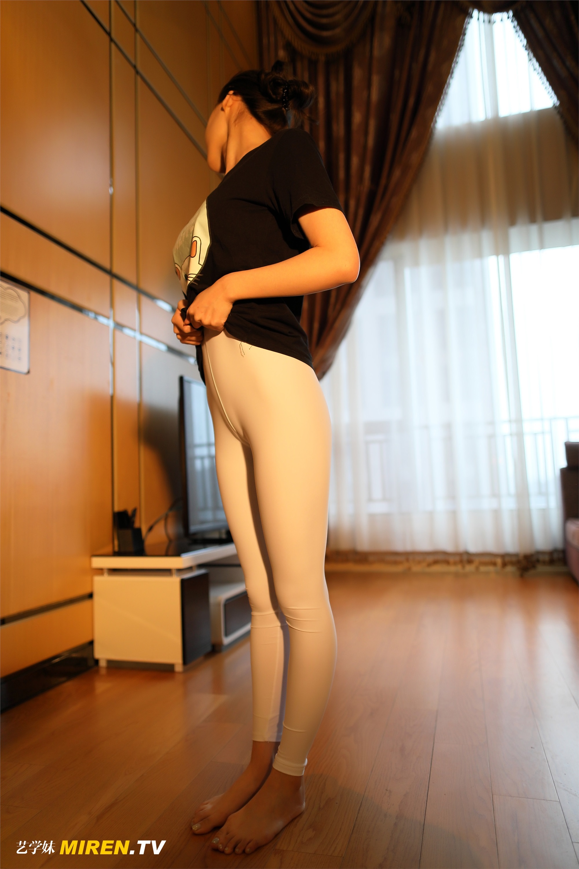 ROSI艺学妹 2020.01.07 NO.040